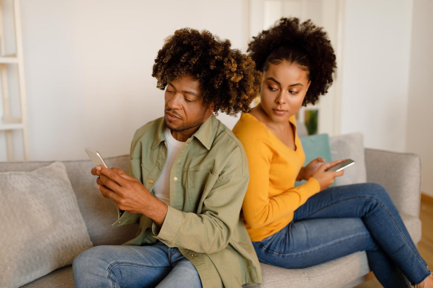 How Can I Trust A Man Who Won’t Let Me Touch His Phone