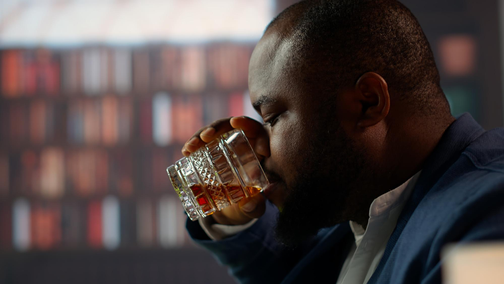 My Boyfriend’s Excessive Drinking Is Ruining Our Beautiful Love Story